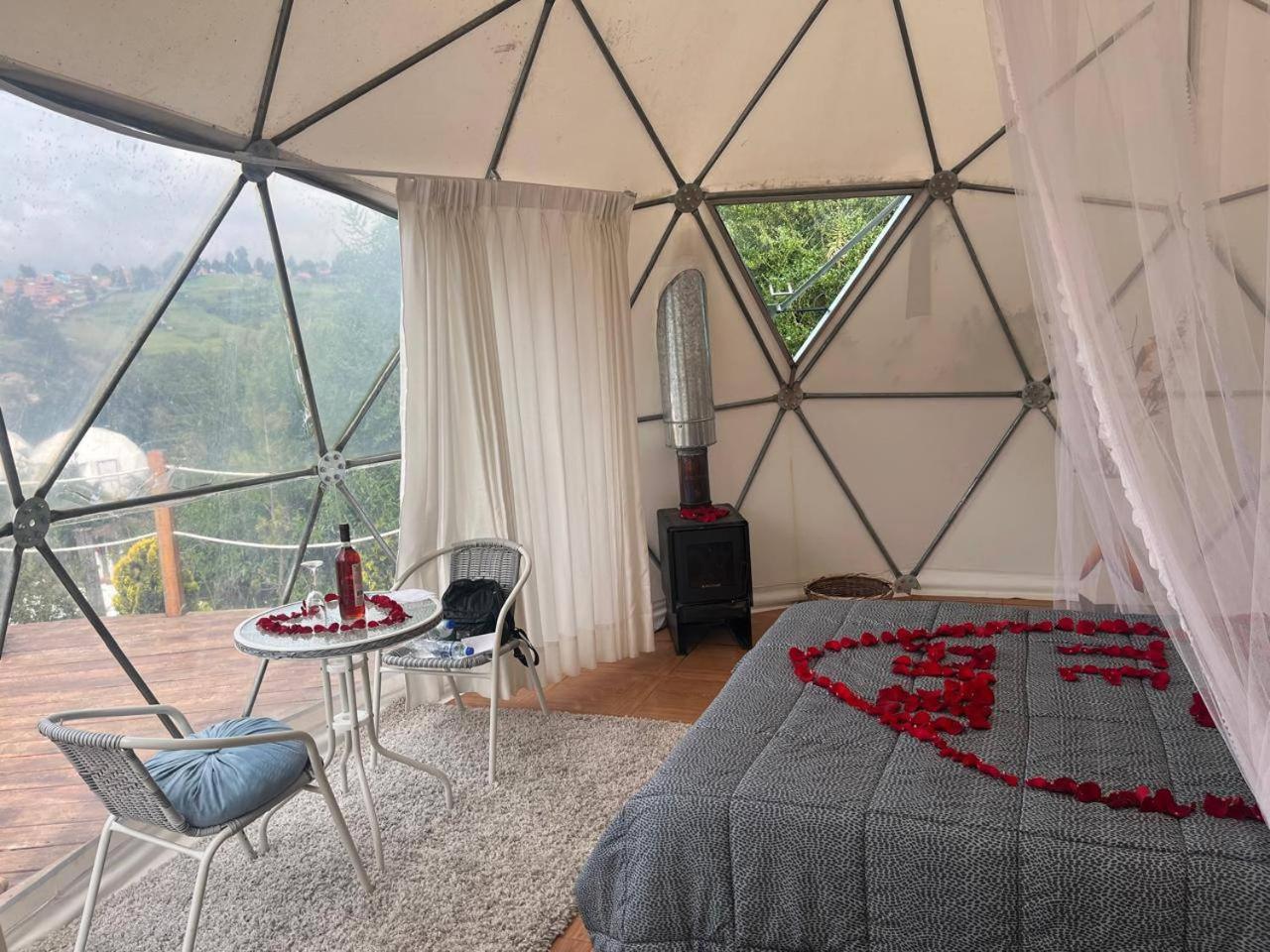 Domos Glamping & Nature Hotel Cusco